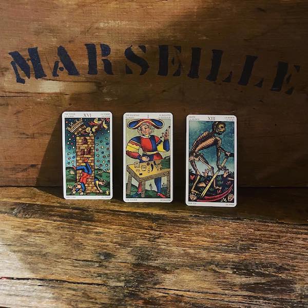 UNIVERSAL TAROT OF MARSEILLE（ユニバーサルタロットオブマルセイユ） - Tarot Storage